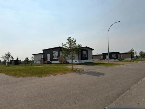 7037 & 7049 48 Street  Taber, AB T1G 0G7