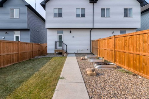 633 Blackwolf Boulevard North, Lethbridge, AB - Outdoor With Exterior
