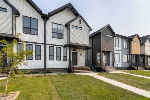 633 Blackwolf Boulevard North, Lethbridge, AB - Outdoor With Facade