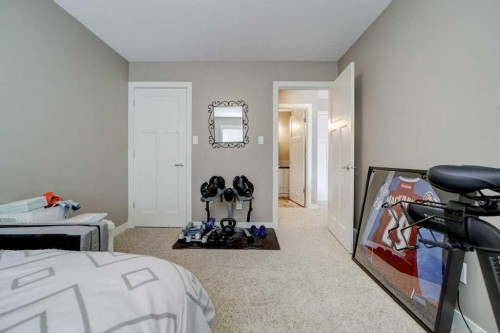 82 Keystone Terrace West, Lethbridge, AB - Indoor Photo Showing Bedroom
