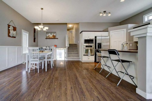 82 Keystone Terrace West, Lethbridge, AB - Indoor Photo Showing Dining Room