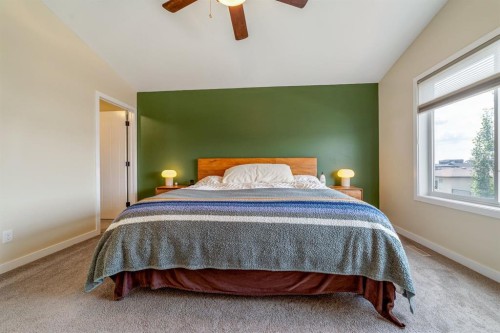 489 Devonia Way West, Lethbridge, AB - Indoor Photo Showing Bedroom