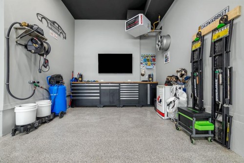 489 Devonia Way West, Lethbridge, AB - Indoor