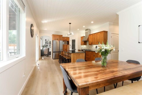 2135 33 Avenue, Coaldale, AB - Indoor Photo Showing Dining Room