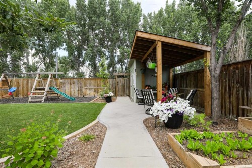 2135 33 Avenue, Coaldale, AB - Outdoor