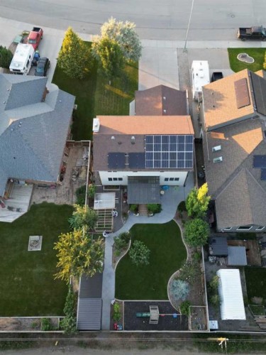 2135 33 Avenue, Coaldale, AB - Outdoor