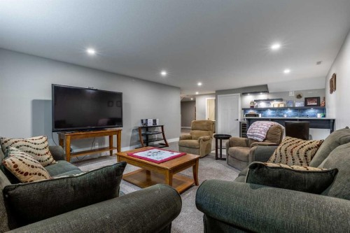 107 Westgate Drive, Coaldale, AB - Indoor