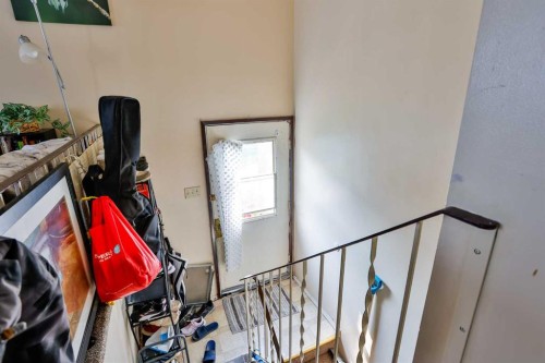 1717 St Edward Boulevard North, Lethbridge, AB - Indoor Photo Showing Other Room