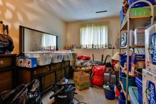 1717 St Edward Boulevard North, Lethbridge, AB - Indoor