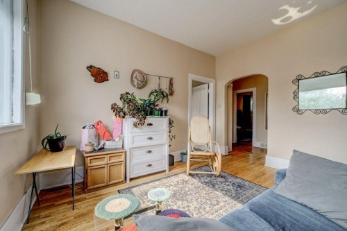 12316 21 Avenue, Blairmore, AB - Indoor