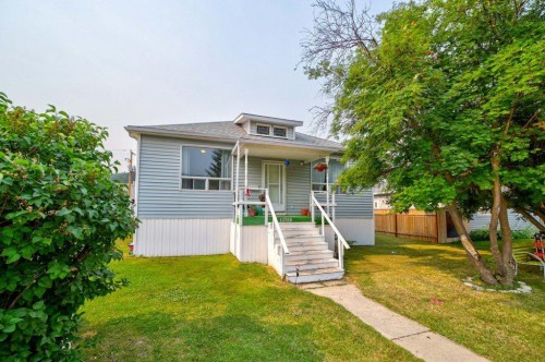 12316 21 Avenue, Blairmore, AB - Outdoor