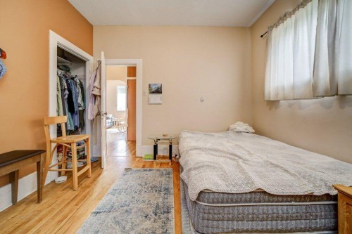 12316 21 Avenue, Blairmore, AB - Indoor Photo Showing Bedroom