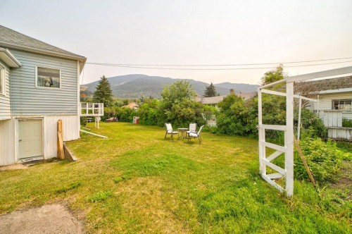 12316 21 Avenue, Blairmore, AB - Outdoor