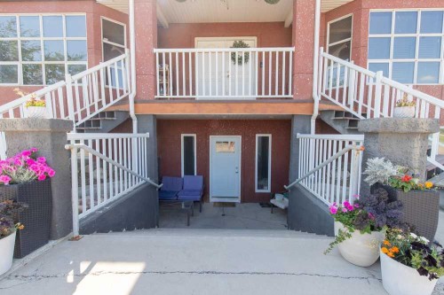 5-94046 Highway 843, Rural Lethbridge County, AB - Outdoor With Balcony With Exterior