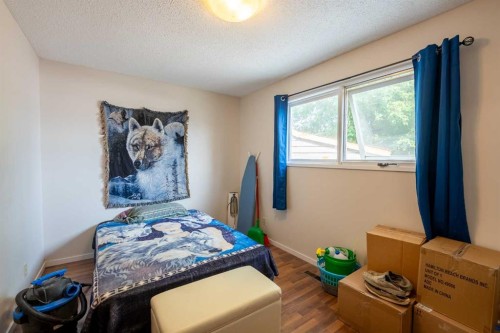 85 Park Meadows Boulevard North, Lethbridge, AB 