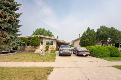 85 Park Meadows Boulevard NORTH Lethbridge, AB T1H 4H9
