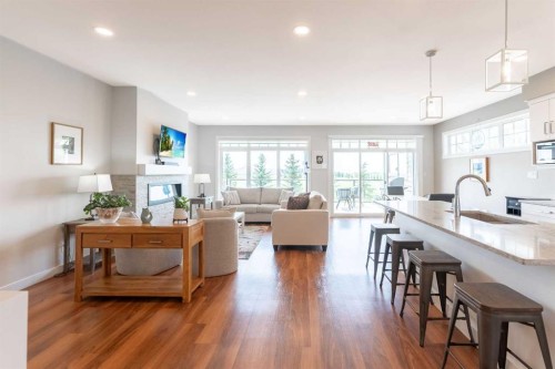 1060 Caledonia Place West, Lethbridge, AB - Indoor