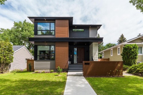 963 12 Street SOUTH Lethbridge, AB T1J 2S8