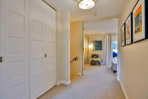 8-29 Brock Place West, Lethbridge, AB - Indoor Photo Showing Other Room