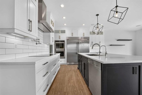 365 Rivergrove Chase West, Lethbridge, AB - Indoor Photo Showing Kitchen With Upgraded Kitchen