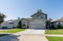 110 Heritage Boulevard West, Lethbridge, AB  - Outdoor With Facade 