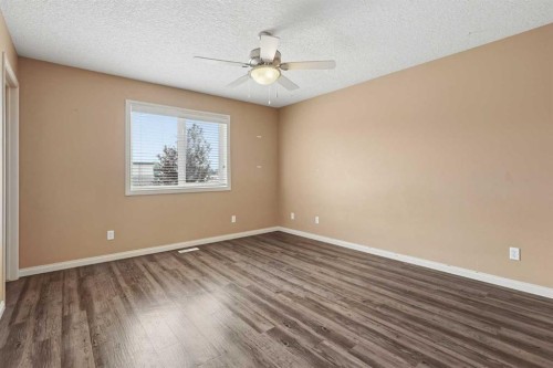 191 Jessie Robinson Close North, Lethbridge, AB - Indoor Photo Showing Other Room