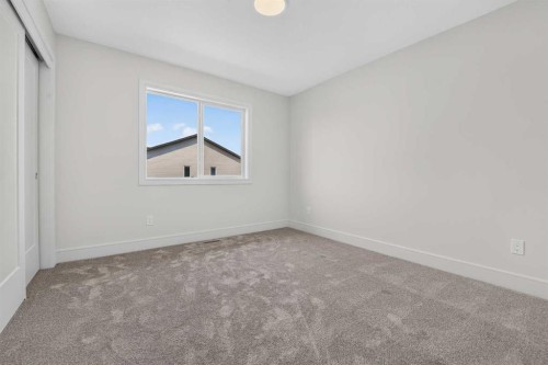75 Miners Road West, Lethbridge, AB - Indoor Photo Showing Other Room