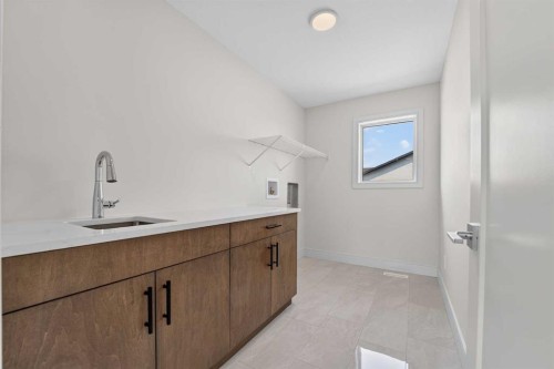 75 Miners Road West, Lethbridge, AB - Indoor