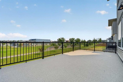 75 Miners Road West, Lethbridge, AB - Outdoor