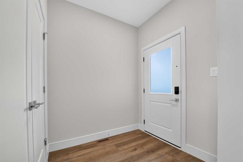 75 Miners Road West, Lethbridge, AB - Indoor Photo Showing Other Room
