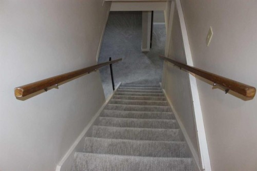 504 Centennial Avenue, Picture Butte, AB - Indoor Photo Showing Other Room