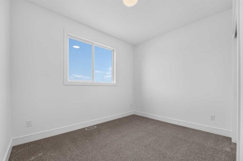 4313 25 Avenue South, Lethbridge, AB - Indoor Photo Showing Other Room