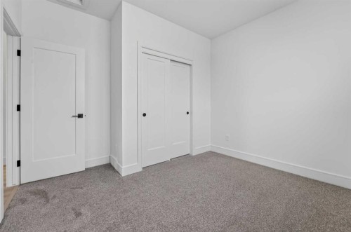 4313 25 Avenue South, Lethbridge, AB - Indoor Photo Showing Other Room