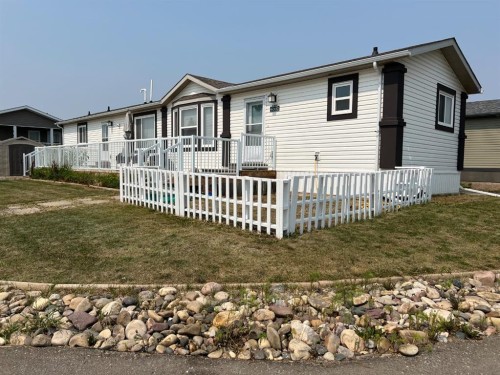 4002 Seasons Boulevard, Coaldale, AB - Outdoor With Deck Patio Veranda