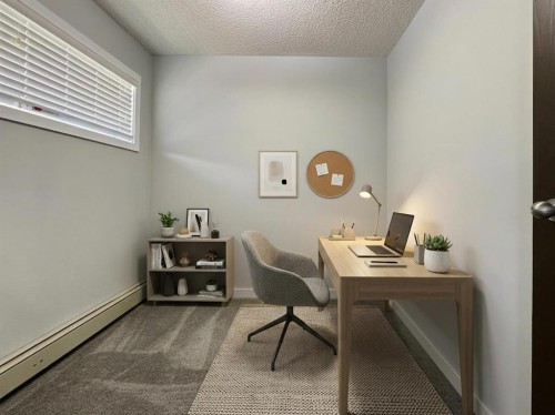 301-420 Columbia Boulevard West, Lethbridge, AB - Indoor Photo Showing Office