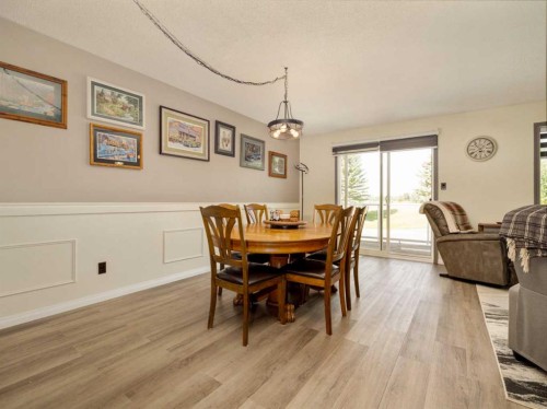2501 & 2503 24 Street, Coaldale, AB - Indoor