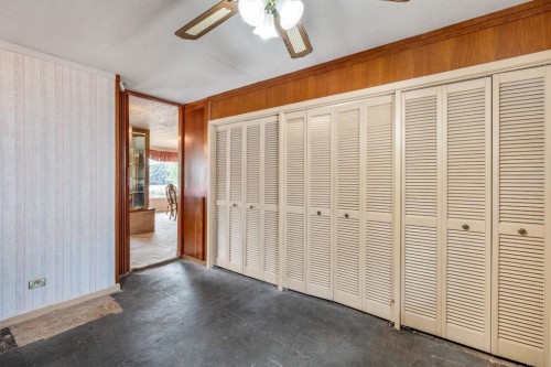 1301 15 Avenue South, Lethbridge, AB - Indoor Photo Showing Other Room