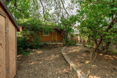 1301 15 Avenue South, Lethbridge, AB - Outdoor