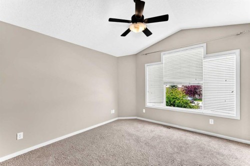 54 Keystone Terrace, Lethbridge, AB 