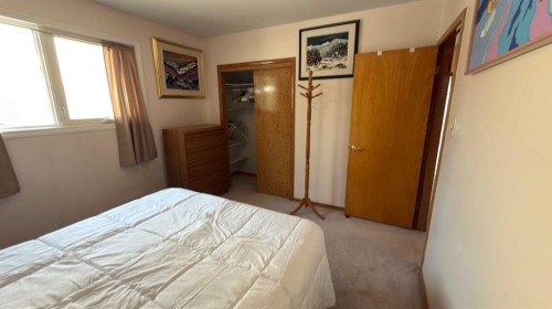 2128 22 Street, Coaldale, AB - Indoor Photo Showing Bedroom