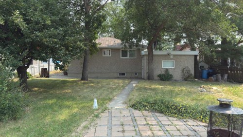 2128 22 Street, Coaldale, AB - Outdoor