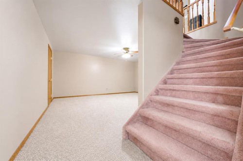 4129 55 Street, Taber, AB - Indoor Photo Showing Other Room