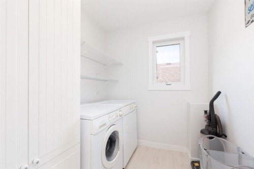 86 Riverstone Boulevard West, Lethbridge, AB - Indoor Photo Showing Laundry Room
