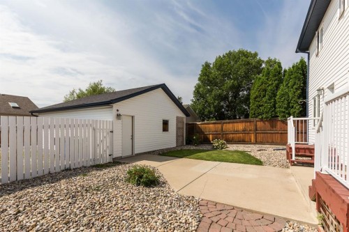 86 Riverstone Boulevard West, Lethbridge, AB - Outdoor With Exterior