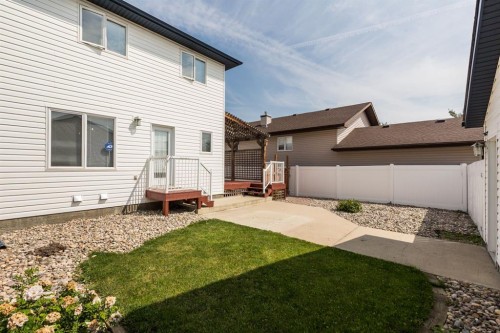 86 Riverstone Boulevard West, Lethbridge, AB - Outdoor With Exterior