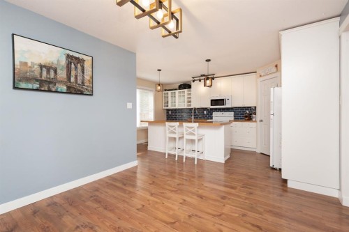 86 Riverstone Boulevard West, Lethbridge, AB - Indoor