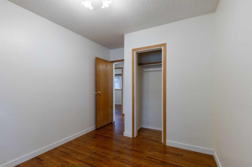 1005 17 Street North, Lethbridge, AB - Indoor Photo Showing Other Room