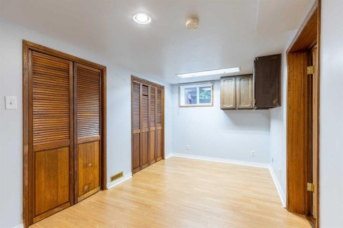 1005 17 Street North, Lethbridge, AB - Indoor Photo Showing Other Room