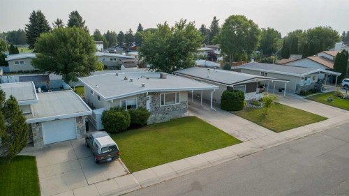 3621 Redwood Road South, Lethbridge, AB - Outdoor