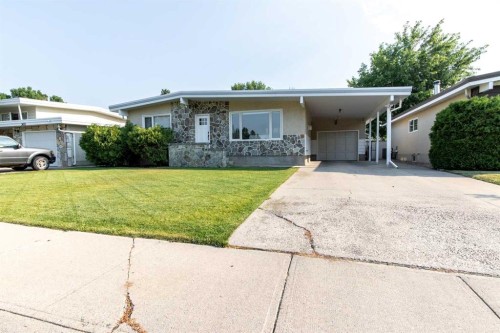 3621 Redwood Road South, Lethbridge, AB - Outdoor
